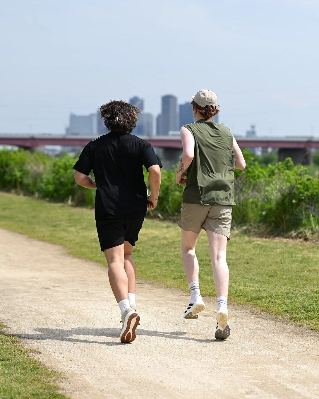 SGT-1360824]RUNNING SHORTS – SOGATA